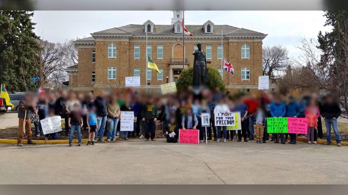 A photo of protesters at Saturday’s anti-mask rally in Prince Albert.