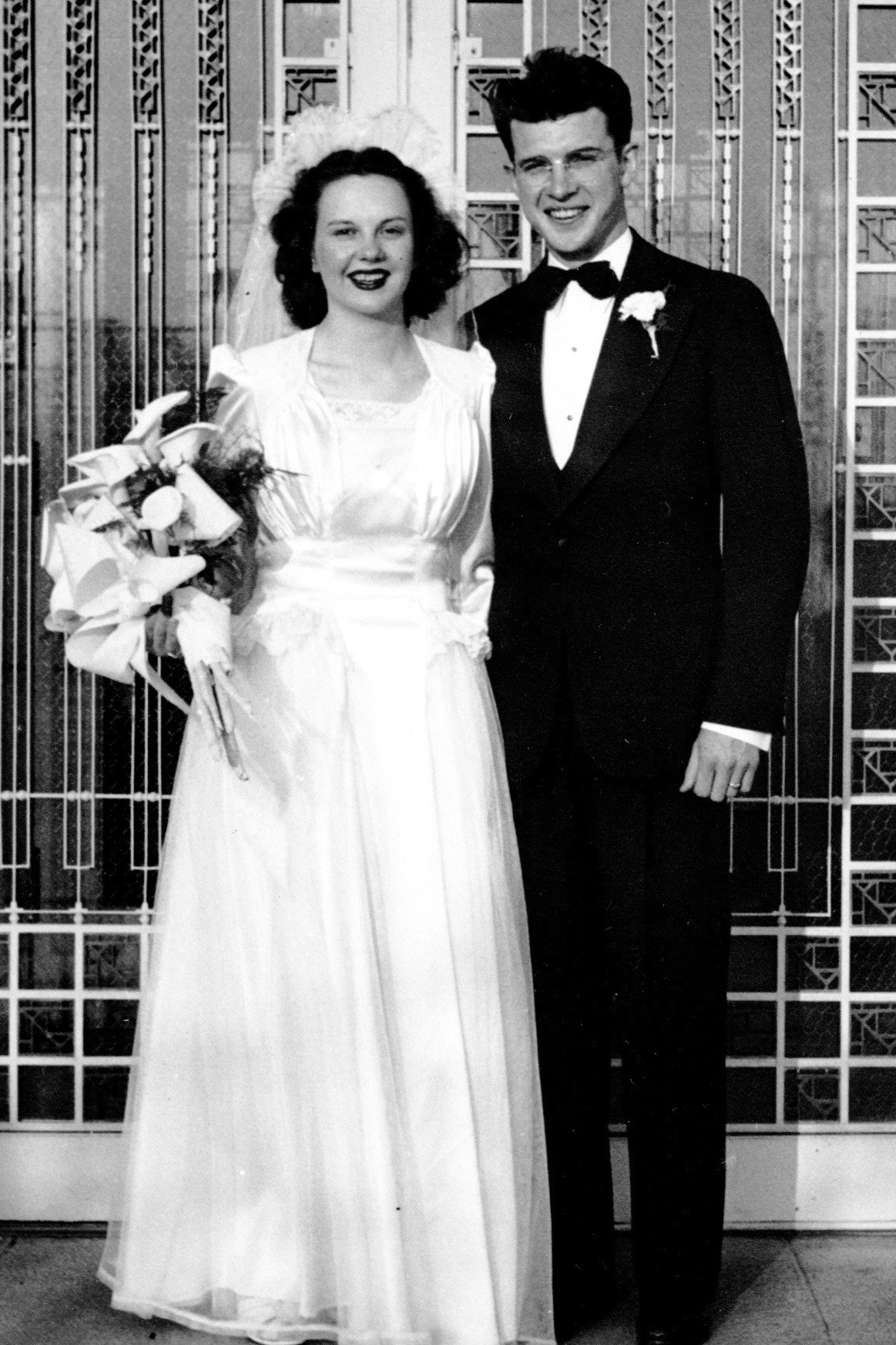 Steele and Loree Brewerton on their wedding day in 1946.