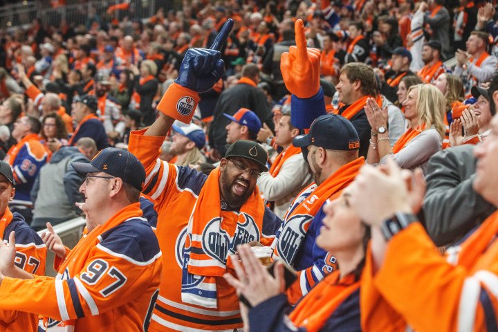 Trip to L.A. to watch Oilers in playoffs? Here’s what it could cost you.