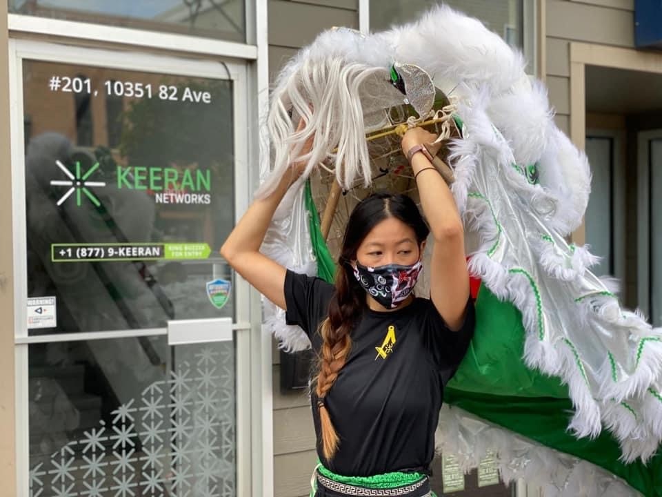 Image of lion dancer Catherine Wong.