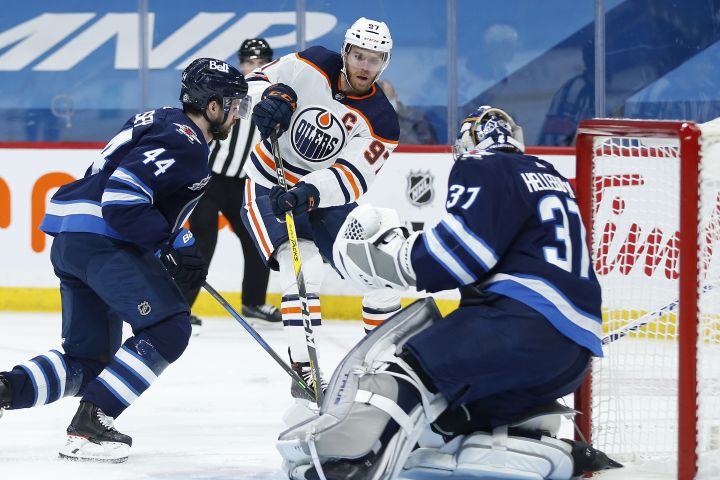 Edmonton Oilers to face off against Winnipeg Jets in 1st round of