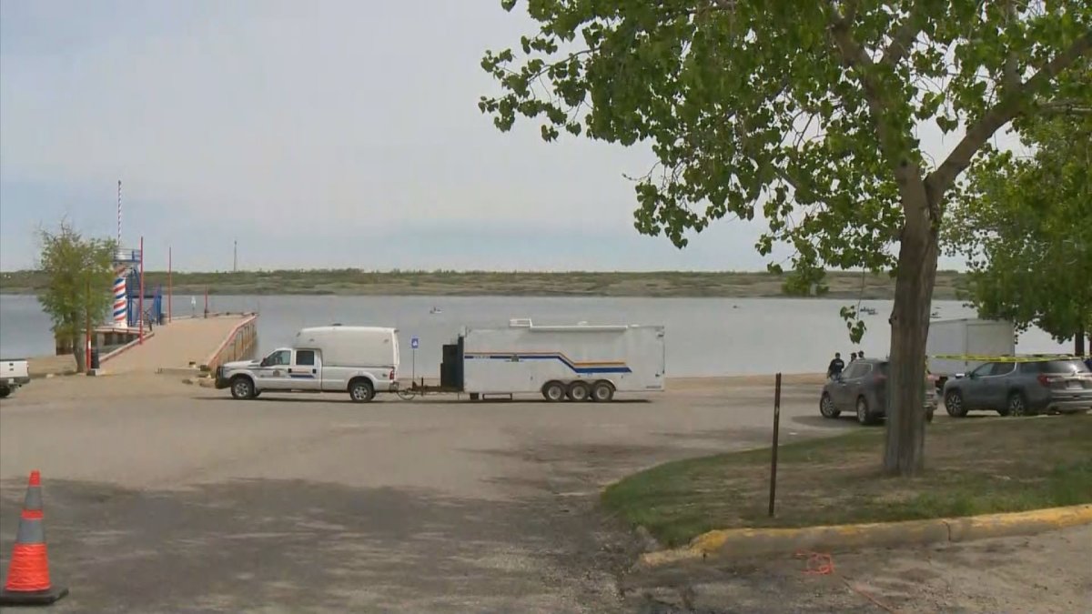 Saskatchewan RCMP is currently searching underwater at the Regina beach pier for new evidence in the homicide case of Misha Pavelick. 