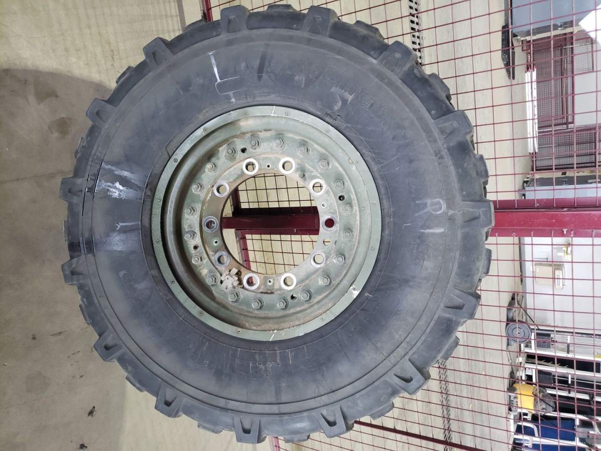 RCMP say when the Canadian Armed Forces returned to a crash scene in Saskatchewan, six of their tires were missing.