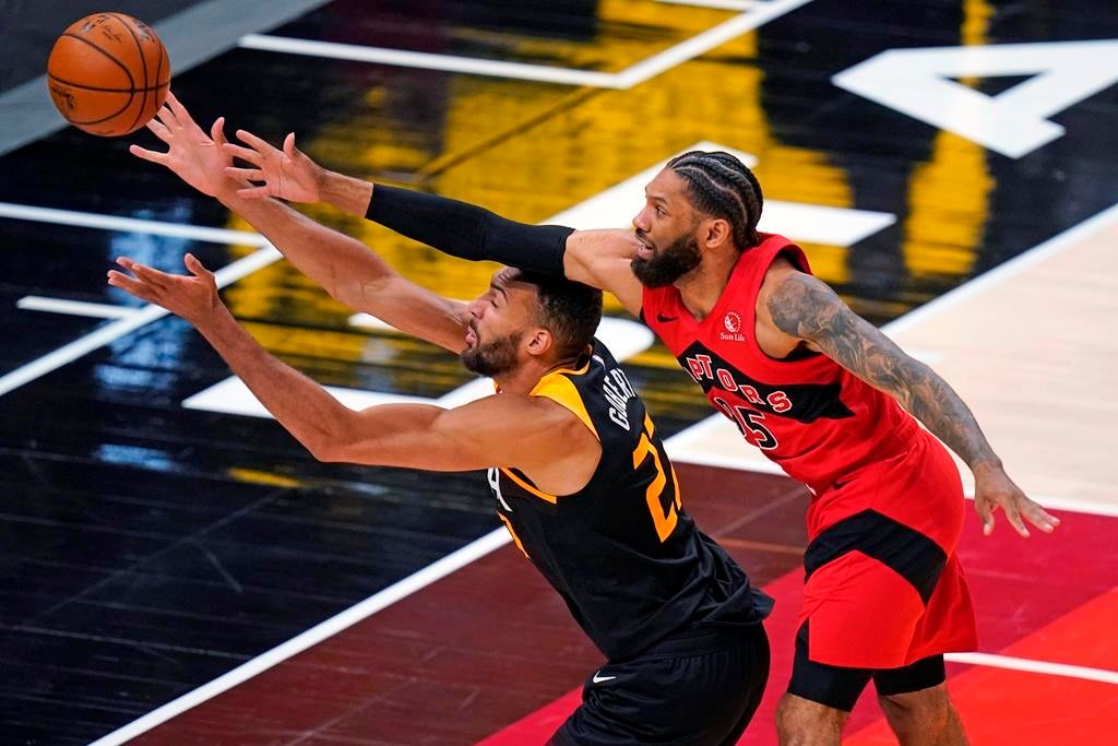 Bogdanovic scores 34 as Jazz rally to beat Raptors 106-102