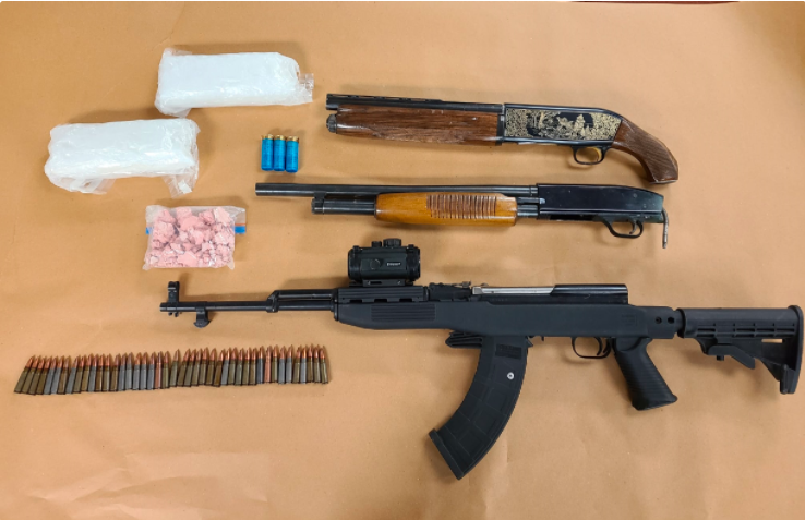 London police say they seized several items including a rifle, two shotguns, three replica handguns, $104,200 worth of methamphetamine and $33,000 worth of fentanyl. .