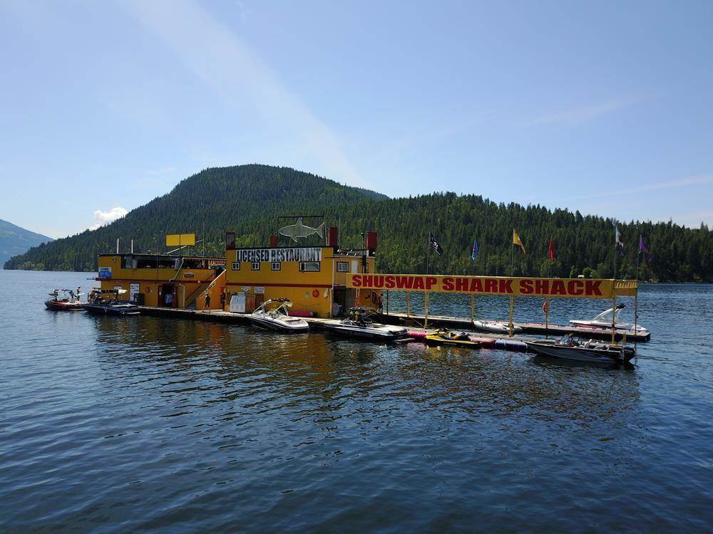 The Shuswap Shark Shack provides a distinctive dining experience on a floating barge in the middle of the scenic Cinnemousun narrows, and it's now listed for sale. 
