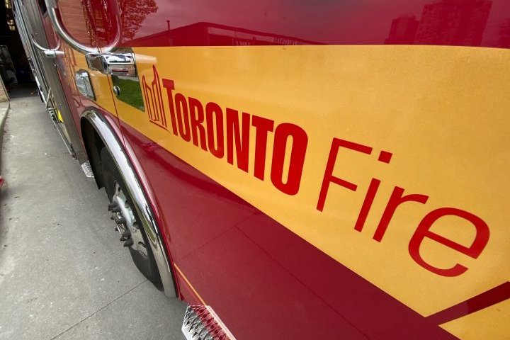 Firefighters rescue man from 10th-floor unit in Toronto highrise fire