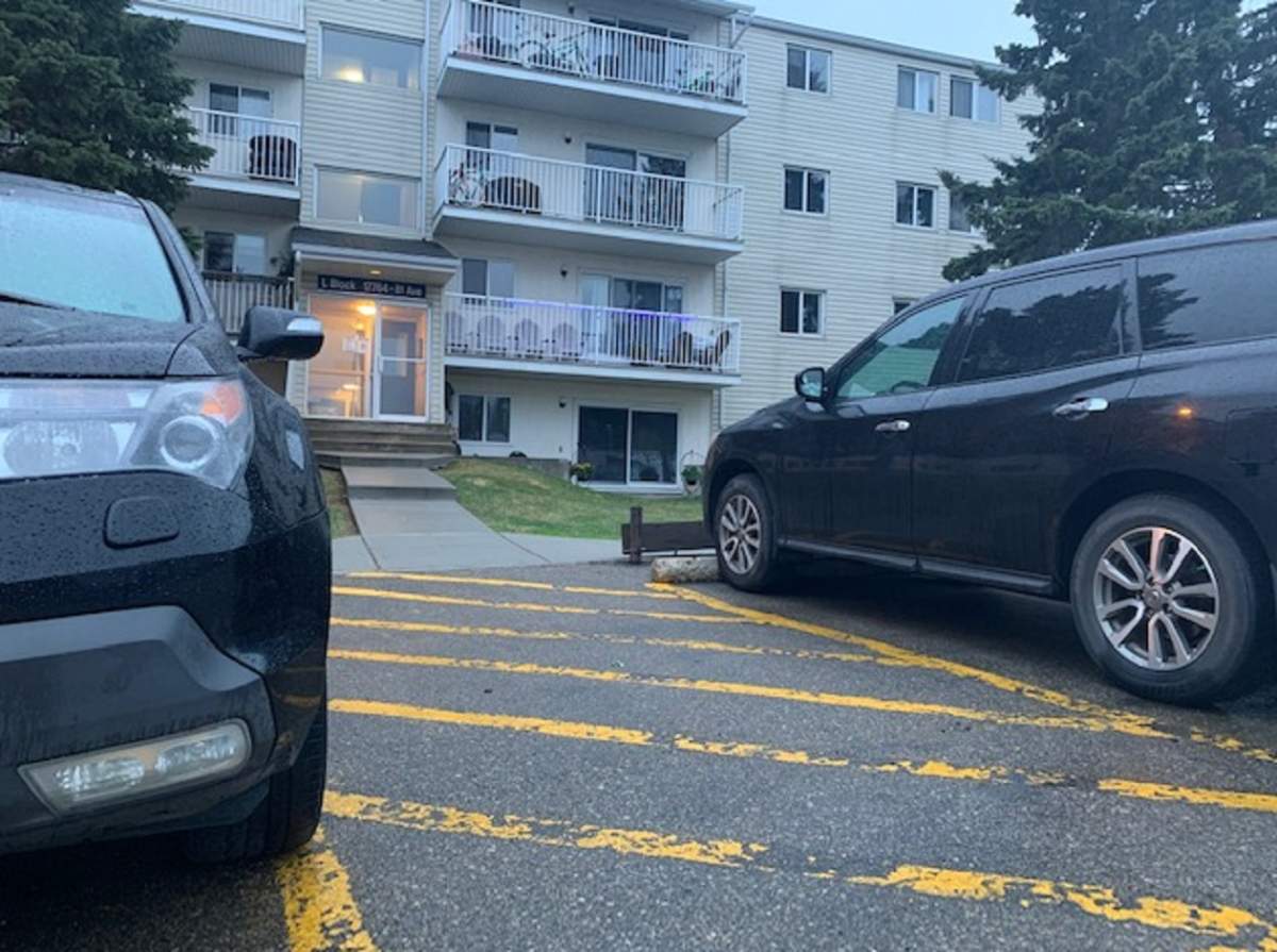 Edmonton police investigate a suspicious death after a man was found dead at an apartment complex in the area of 177 Street and 81 Avenue Monday, May 17, 2021.
