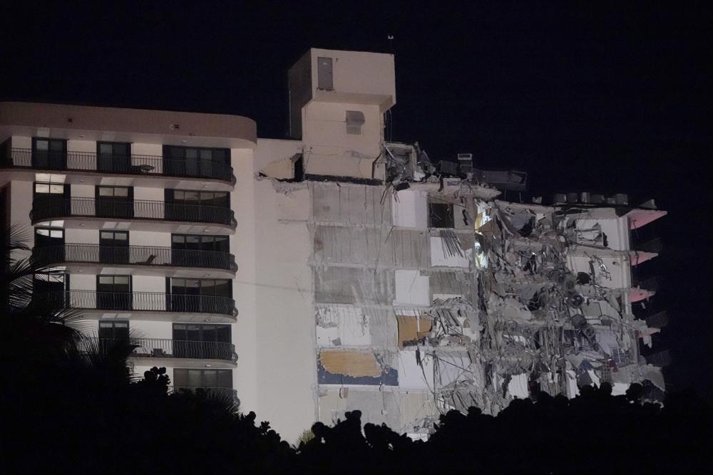 Many feared dead after condo building partially collapses in Miami - image