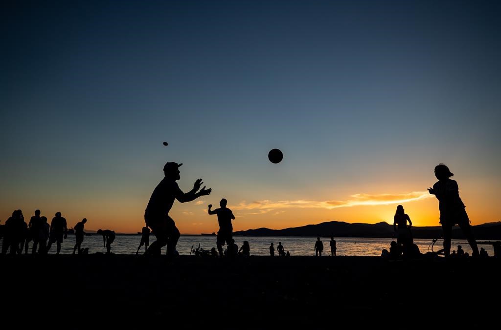 High E. coli levels prompt water advisory for Vancouver’s Sunset Beach