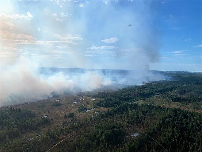 A wildfire near Evansburg, Alta. on June 22, 2021.