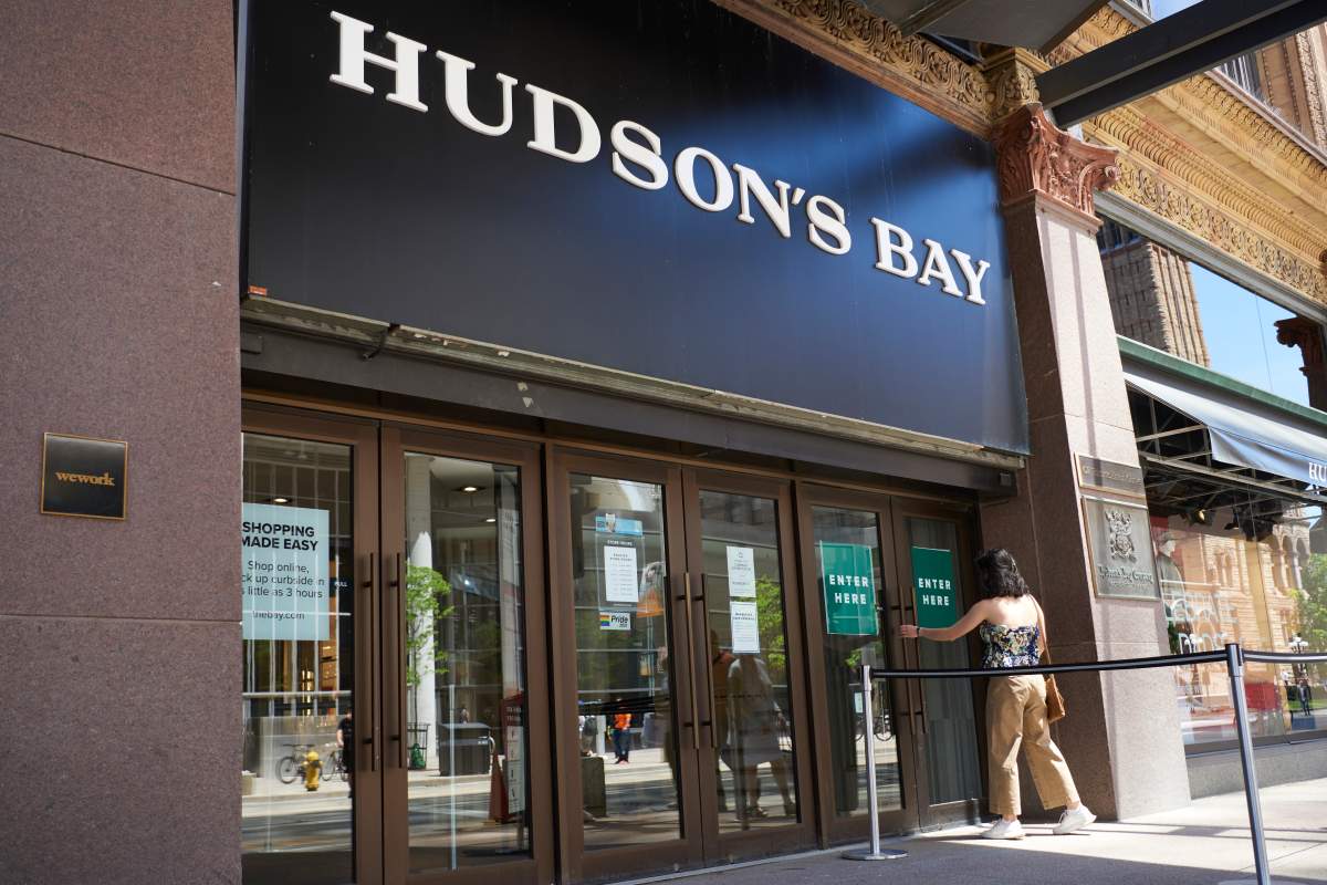 People shop in-store at Hudson’s Bay at CF Toronto Eaton Centre in Toronto on June 15, 2021, as Ontario spends its first full week in Step One of the province’s Roadmap to Reopen amid the ongoing COVID-19 pandemic. THE CANADIAN PRESS IMAGES/Rachel Verbin.