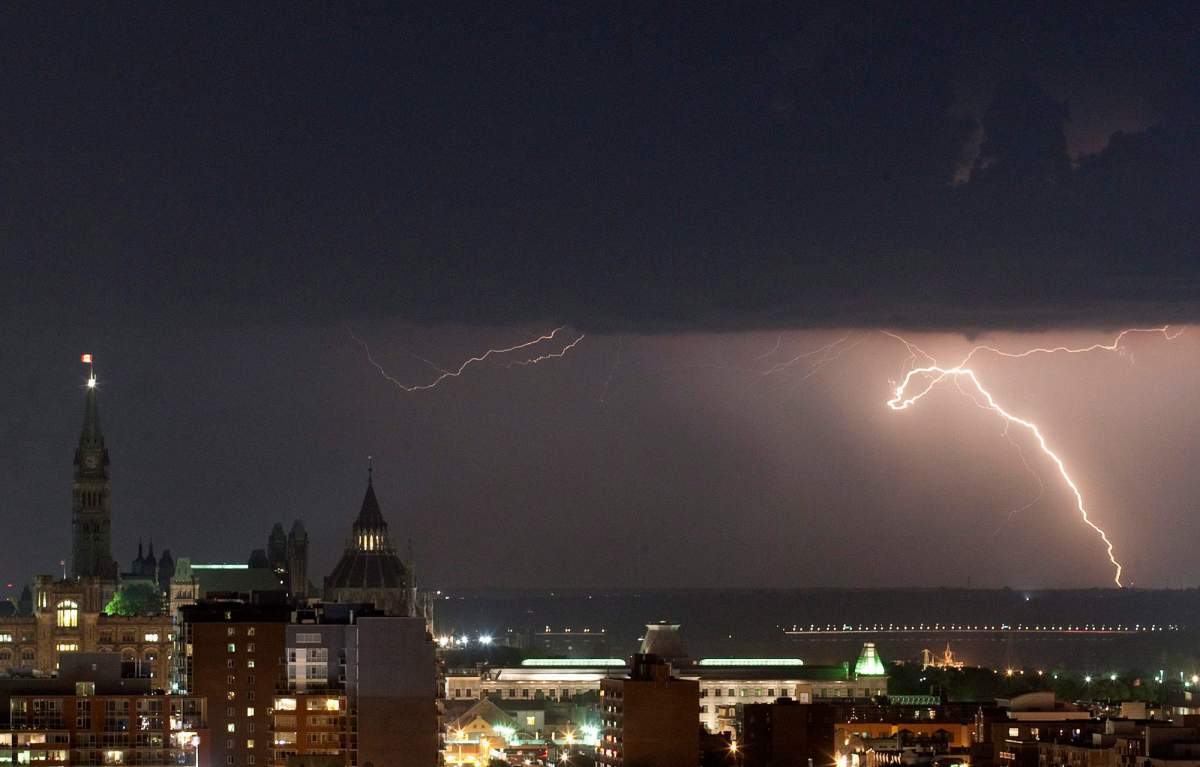 Parts of eastern Ontario could see severe thunderstorms Monday, including lighting, hail and extreme rainfall, Environment Canada says. 