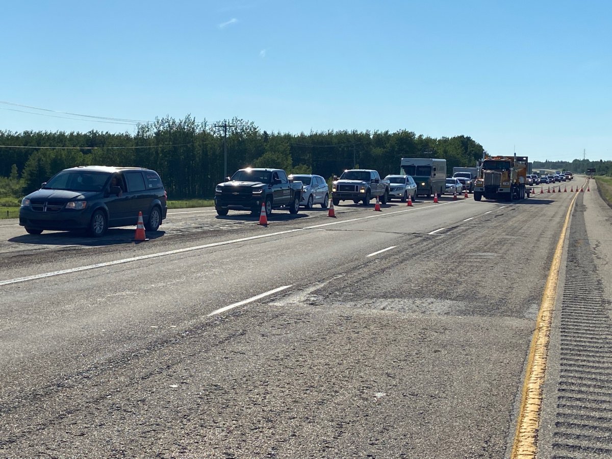 Growing wildfire near Evansburg prompts evacuation order in Yellowhead