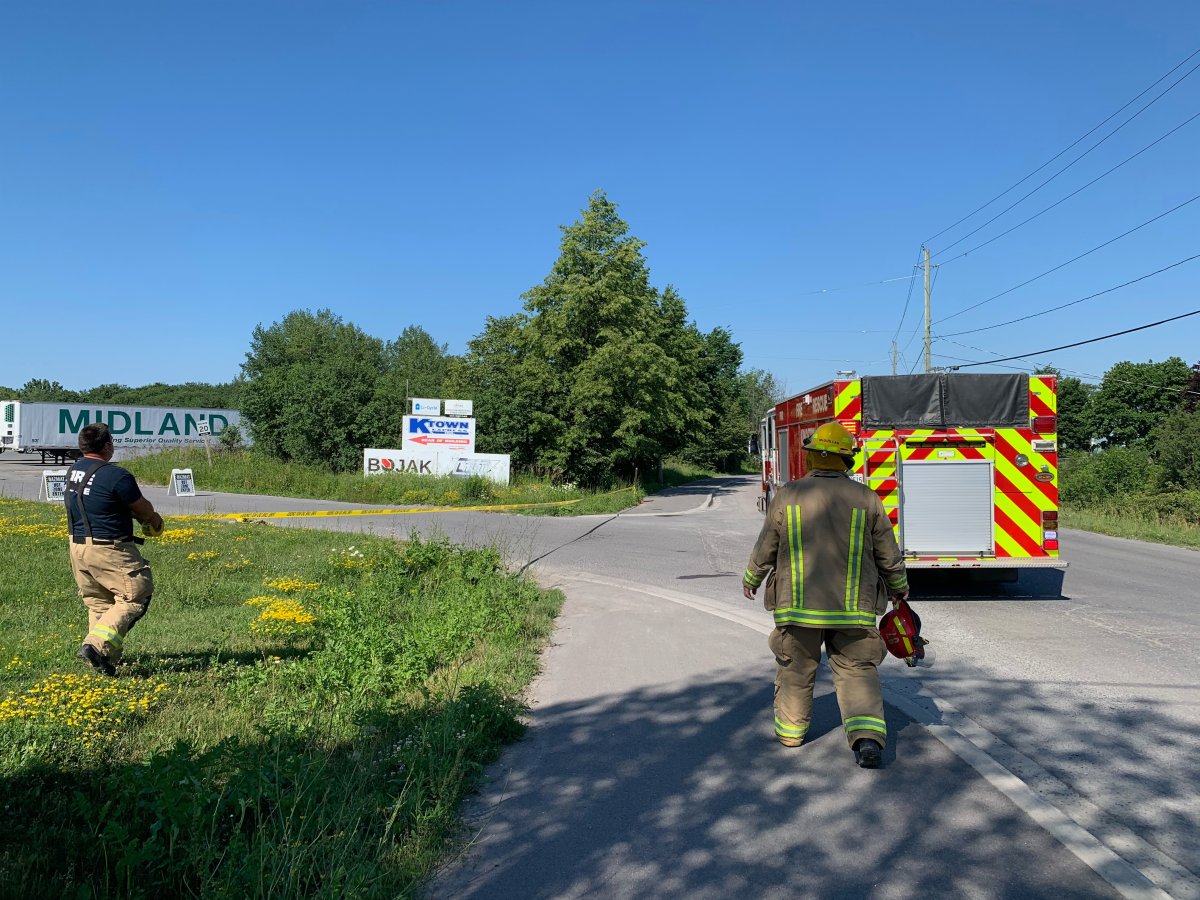 Kingston Fire and Rescue says it has contained a chemical leak at a north end delivery business. 
