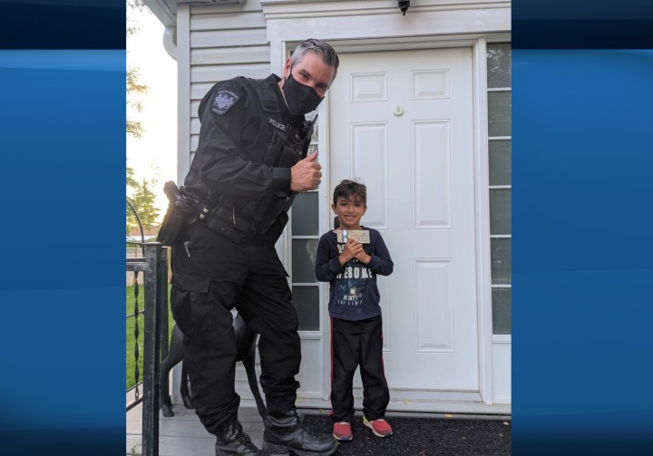 At the time of the discovery, the 5-year-old boy Oliver turned the cash in to his school's office, which contacted the South Simcoe Police Service.