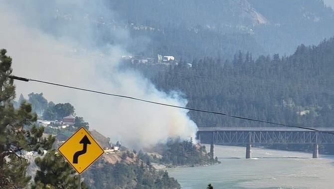 Smoke pours from Lytton, B.C.