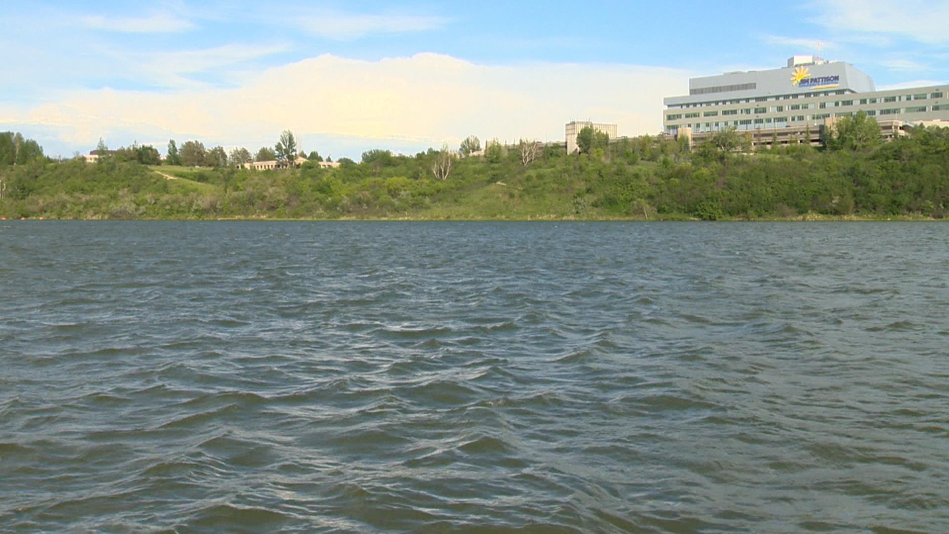 ‘Be prepared’: Saskatoon Fire reminds residents about water safety during heat wave