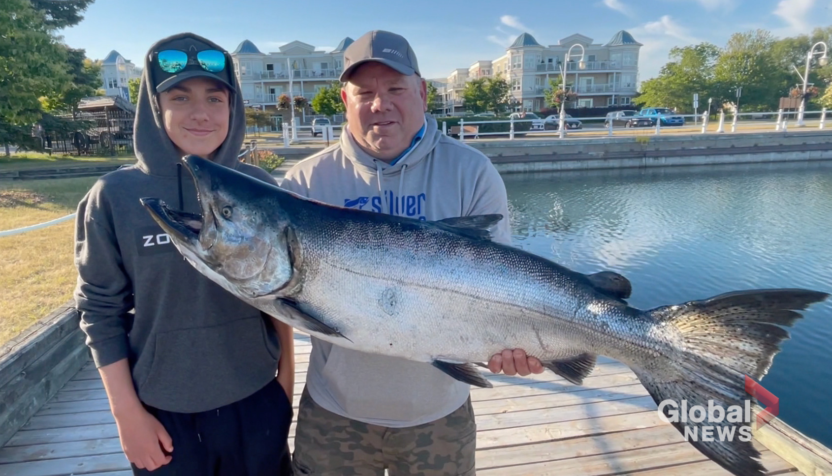 Father and son reel in 42-pound salmon in Lake Ontario near Cobourg to kick  off fishing competition - Peterborough