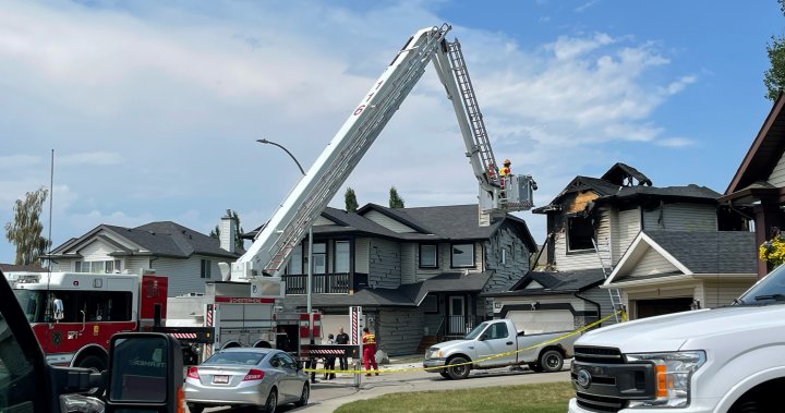 7 personas, incluidos 4 niños, mueren en un incendio en la casa de Chestermeier: RCMP