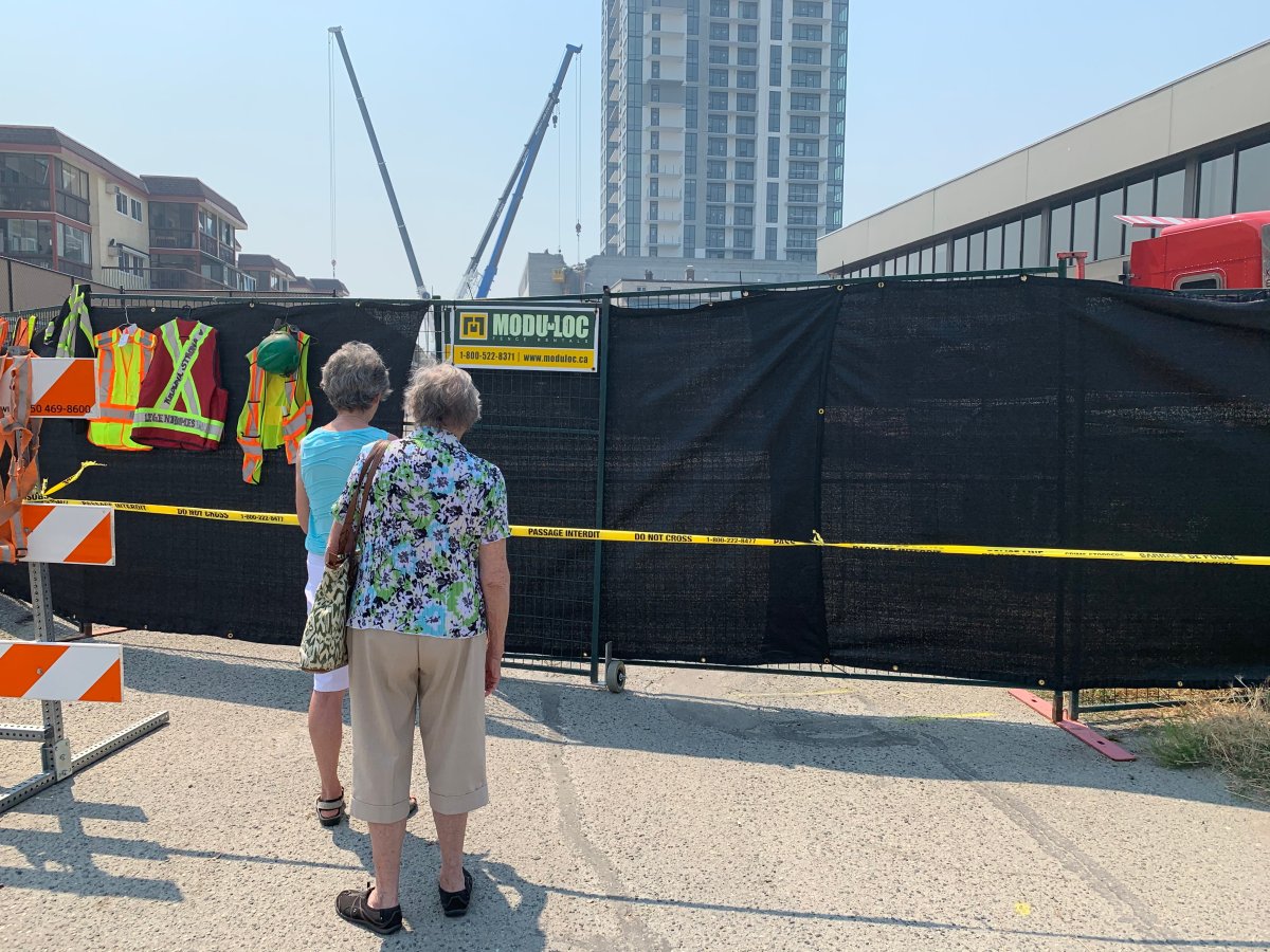 Central Okanagan Emergency Operations says the technical work of removing the remaining portions of the collapsed crane in downtown Kelowna is now complete. As a result, the evacuation order has been updated.