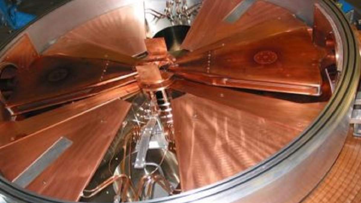 Calgary cyclotron to make radiopharmaceuticals for fighting cancer expected by 2029