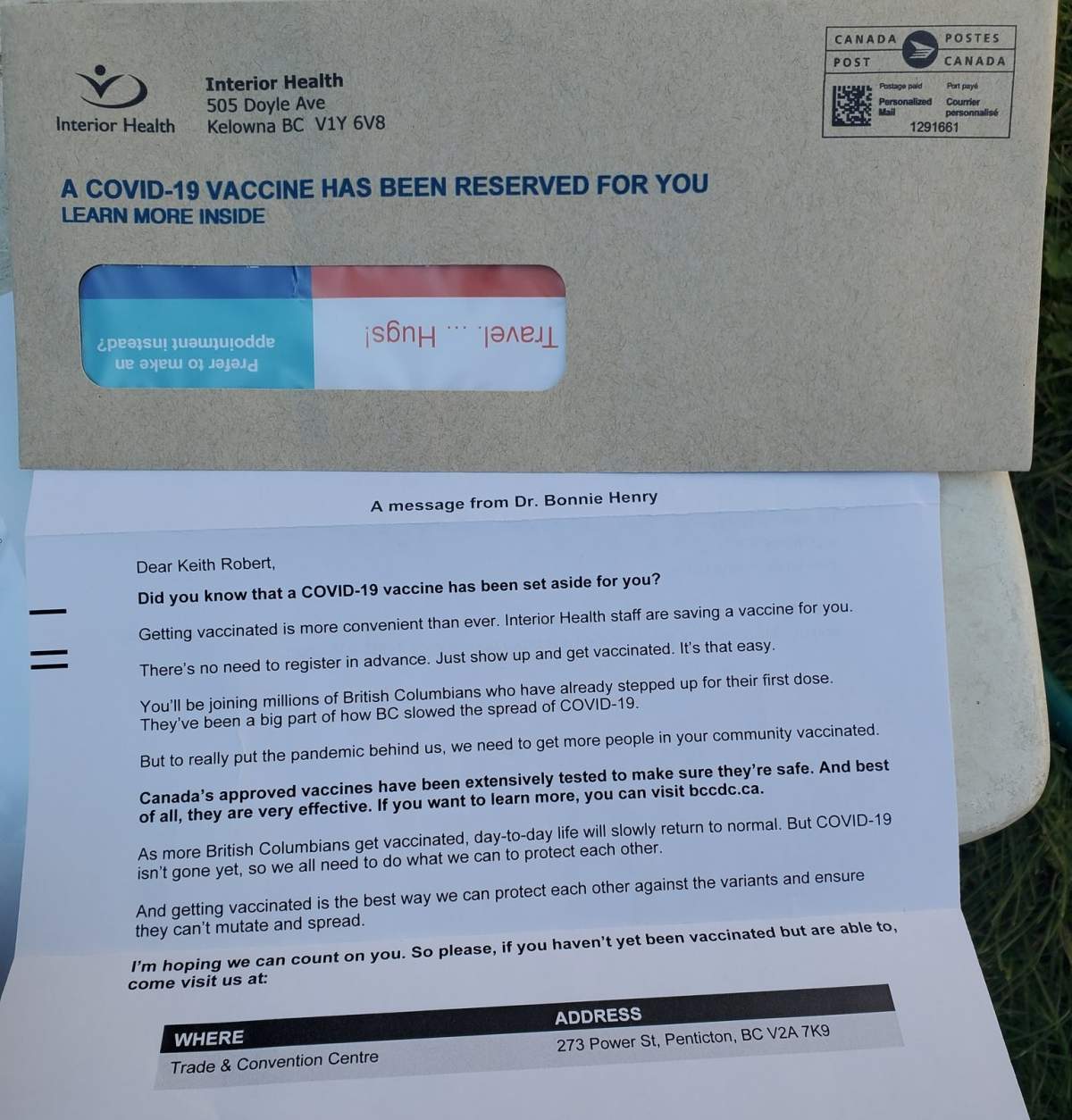 Penticton resident Keith MacIntyre is raising concerns about the letter he received from Interior Health, pictured above, which disclosed his COVID-19 immunization status on the outside of the envelope. 