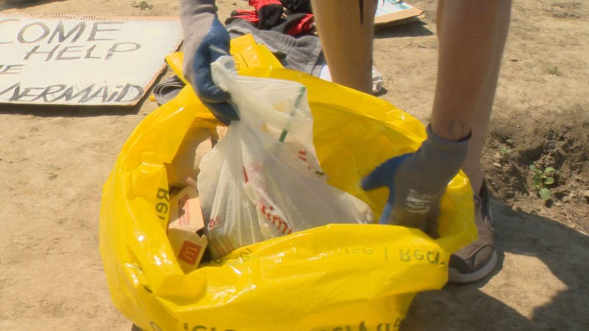 Nick Toews filled almost an entire bag of garbage in 15 minutes.
