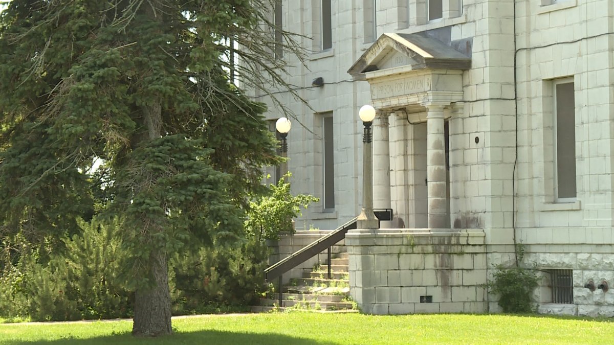 The project, Union Park Kingston, is planned for the 8.1-acre property located across Union Street from Queen’s University’s Duncan McArthur Hall.