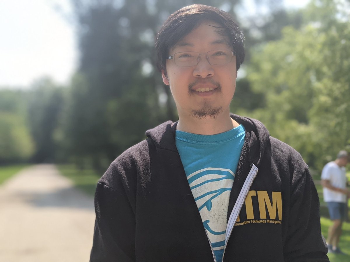 Vaccine Hunters Canada founder reflects on grassroots effort to get