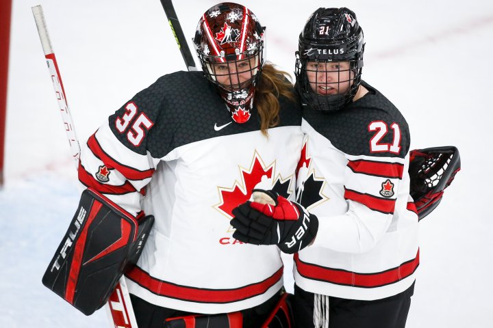 Canada beats USA 5-1 to take top spot at women’s world hockey championship