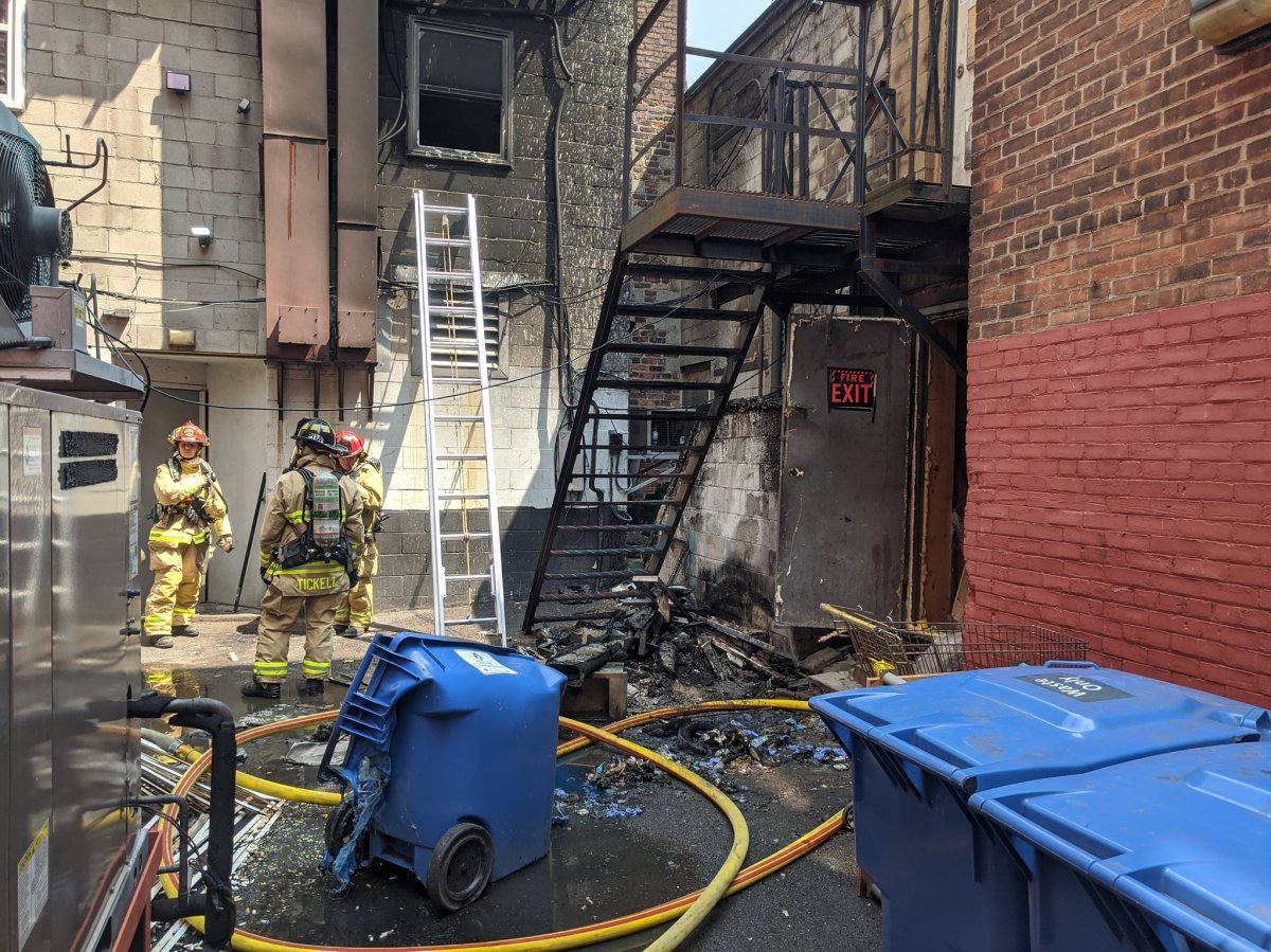 Ottawa firefighters kept a blaze in a ByWard Market alleyway on Thursday afternoon from spreading to adjacent buildings.