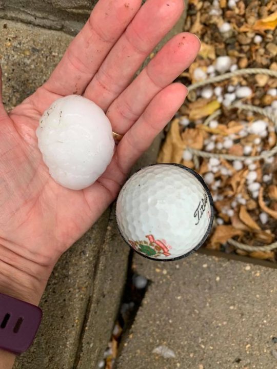 Golf ballsized hail pummels Assiniboia, Sask., damages property in Tuesday morning storm