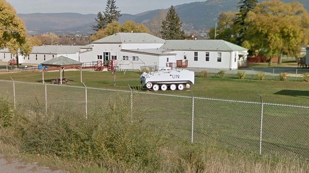 Two reserve army units, the B.C. Dragoons and Rocky Mountain Rangers, will train at the Vernon Millitary Camp area, Nov. 12-14.