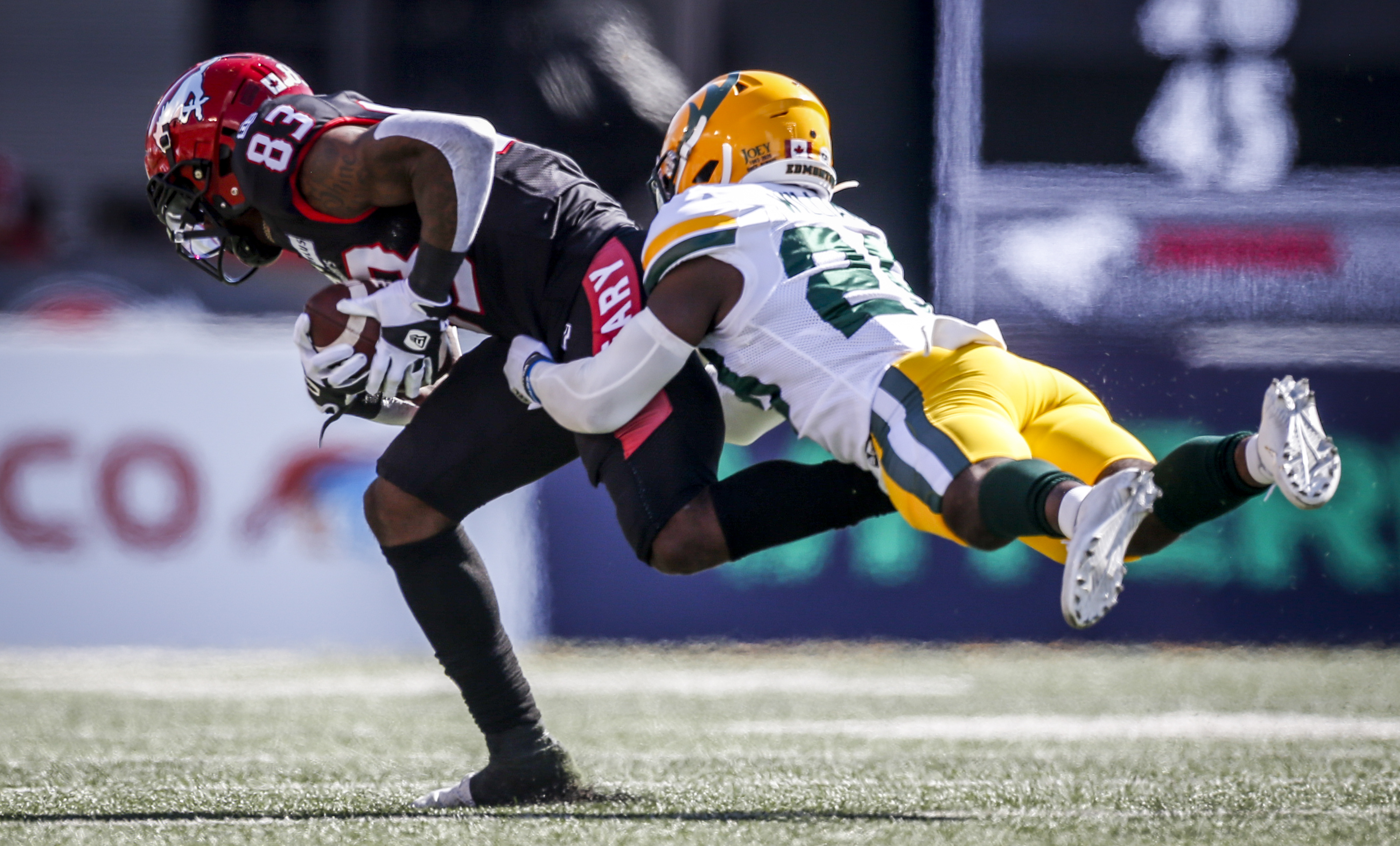 Calgary Stampeders rally to down Edmonton Elks in Labour Day Classic