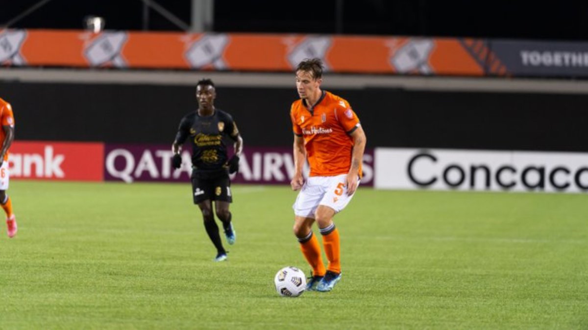 Forge FC defender Daniel Krutzen with the ball during a CONCACAF league match at Tim Horton's Field on Sept. 21, 2021.