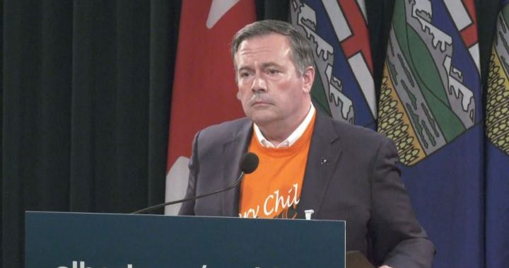 COVID-19: Kenney says Alberta to accept help from feds, N.L as health system under ‘enormous pressure’