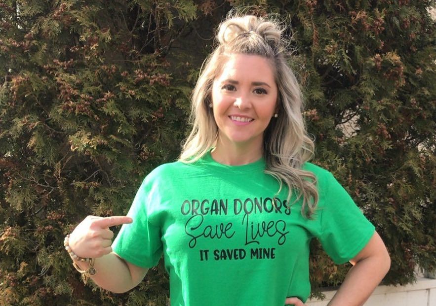 According to a social media post, Regina nurse Krystal Graham had her intubation tube taken out Friday morning and is breathing on her own. .