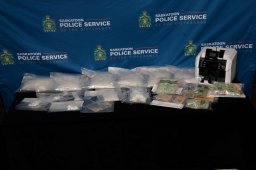 Continue reading: Over 6 kilos of meth seized by Saskatoon police after homes searched