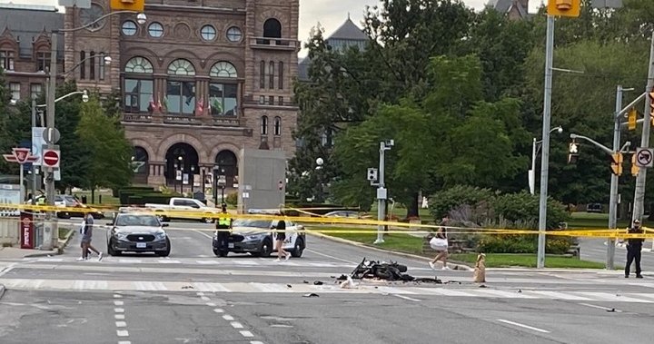 Man in life-threatening condition after crash involving Toronto police cruiser, motorcycle – Toronto
