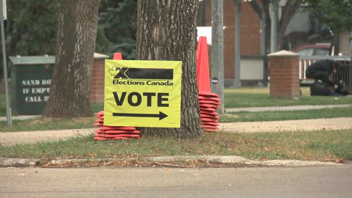 ‘I was frustrated’: No more voting options for people still isolating due to COVID-19 on Monday