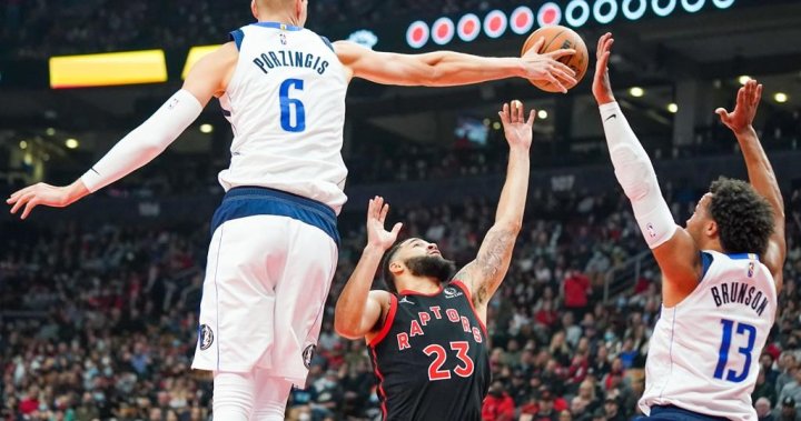 Doncic, Hardaway combine for 52 pts to down Raps