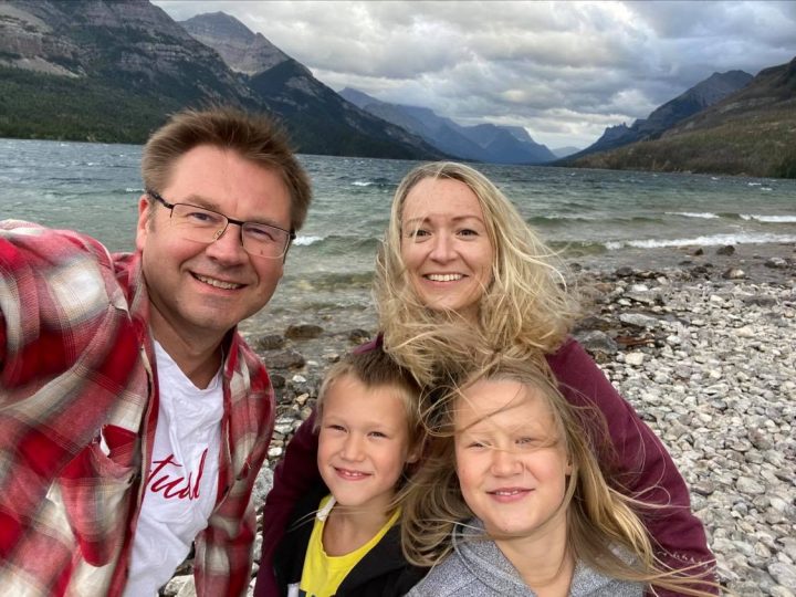 Oksana Laurinaviciene says she is closer to vaccinating both her children so they are able to travel, see family and stay in school