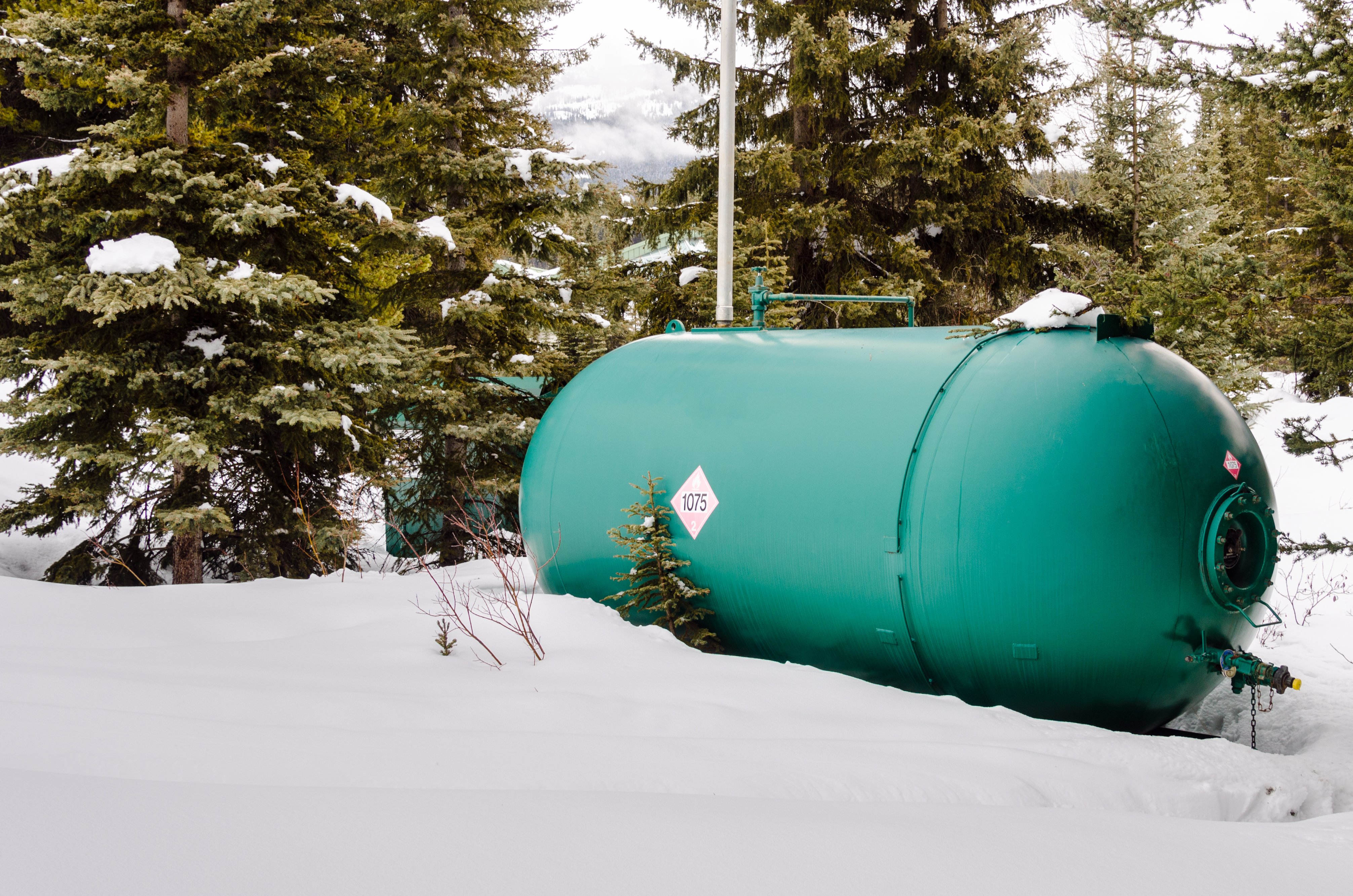 High furnace oil, propane prices could leave some Canadians scrambling this  winter - National | Globalnews.ca