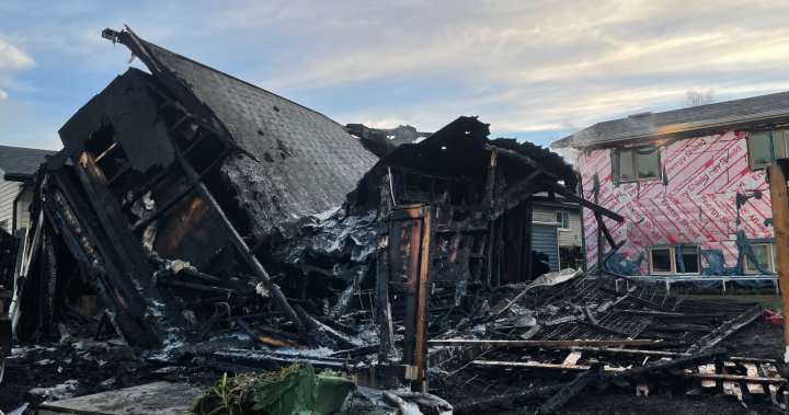 Blaze causes extensive damage to northeast Calgary garage, firefighter injured