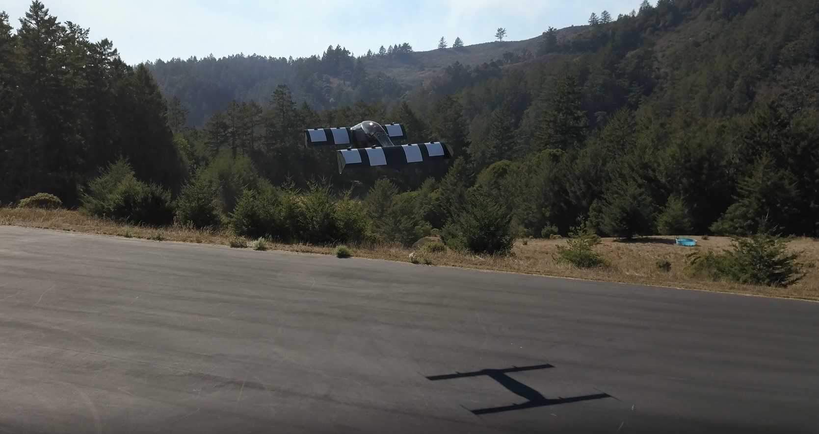 Marcus Leng flying BlackFly.