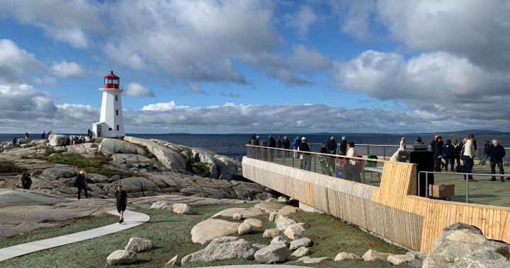Viewing platform opens at Peggy’s Cove in Nova Scotia with eye to improving safety