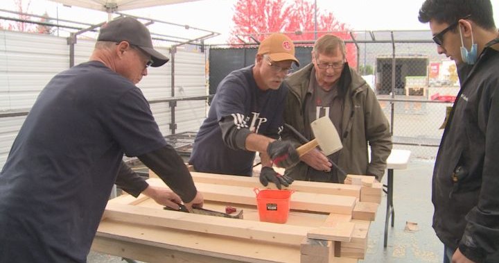 Okanagan non-profit building beds for youths in need