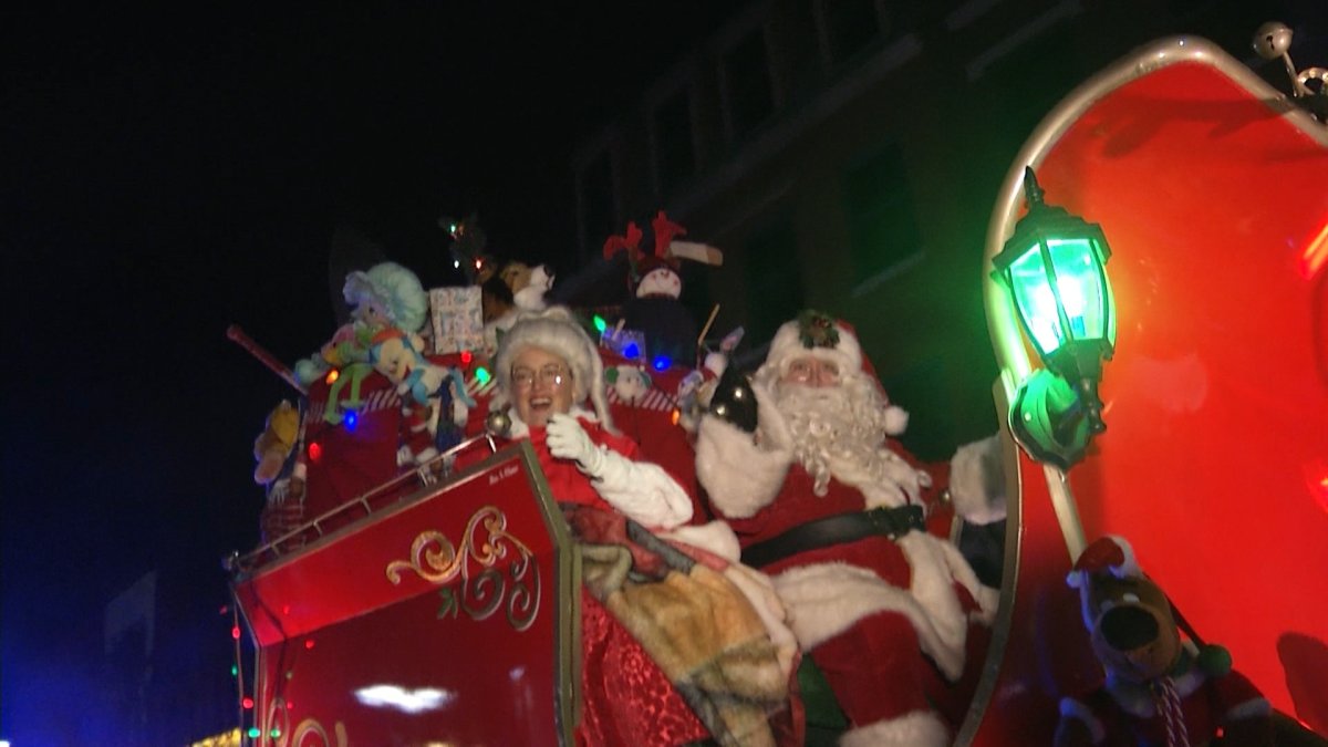 The nighttime Santa Claus parade will indeed be going ahead this year. It will travel down Princess Street from Bath Road to Ontario Street starting at 5 p.m Nov. 20. 