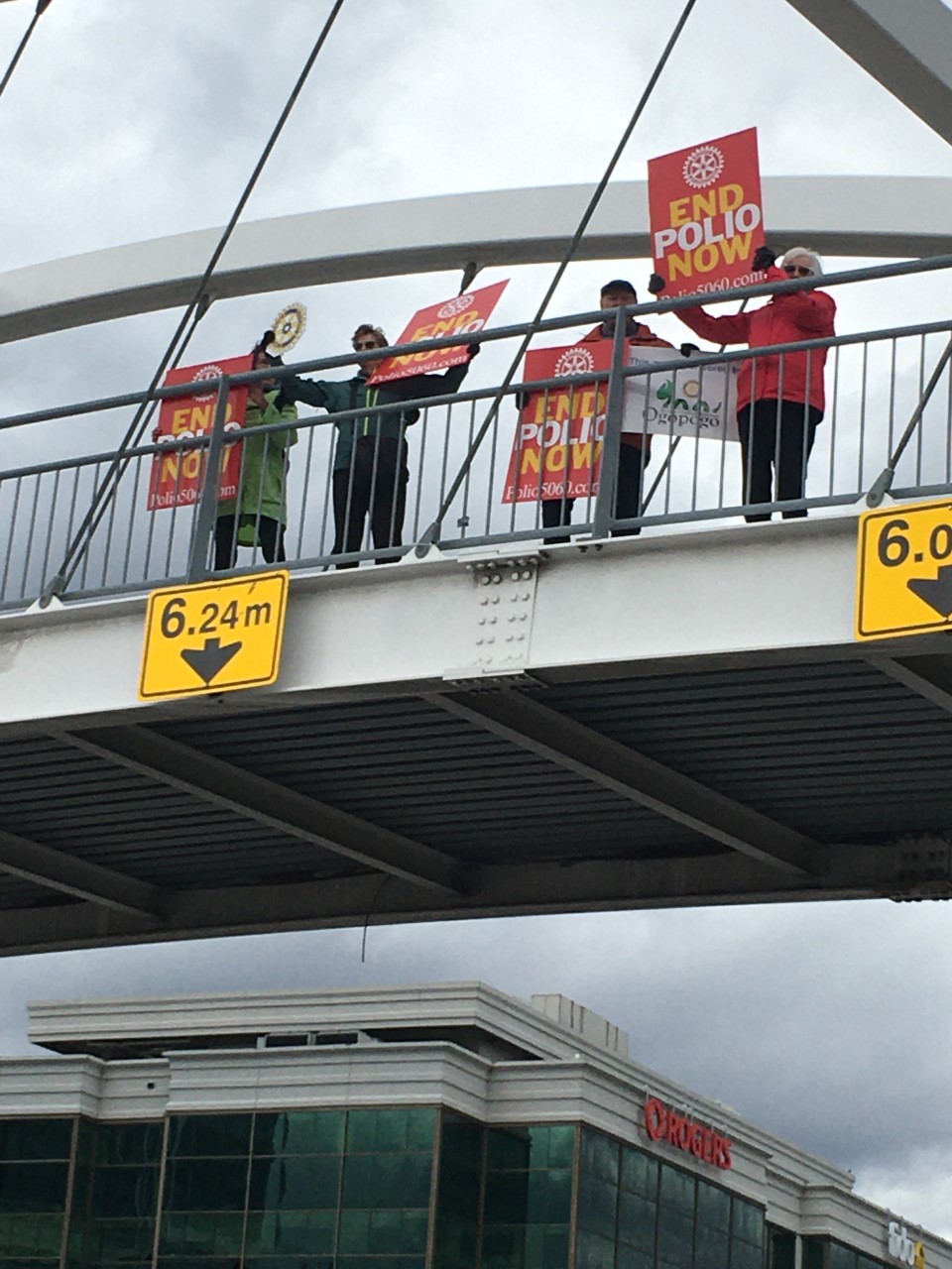 On World Polio Day, Kelowna Ogopogo Rotary Club members were out trying to raise awareness about the importance of eradicating the disease. 